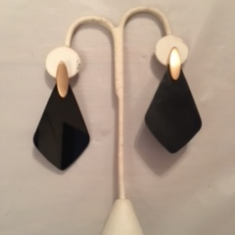 NWT - Black Lucite Posts